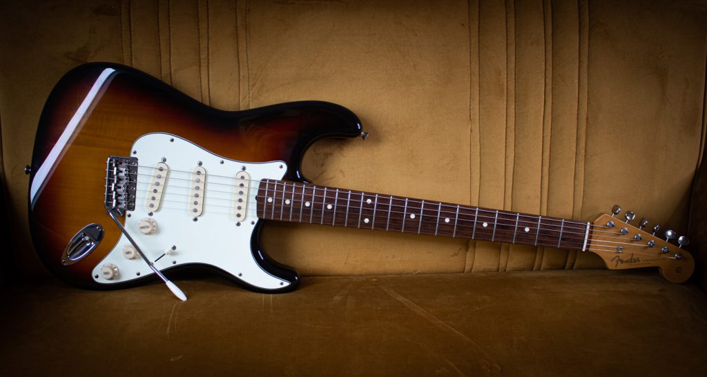 1996 Fender 50th Anniversary '62 Reissue Stratocaster MIJ (ST-62, Made in Japan) Two Tone Sunburst