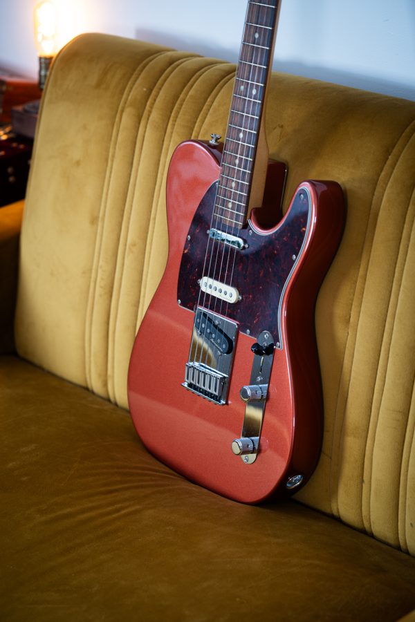 2021 Fender Classic Player Plus Nashville Telecaster