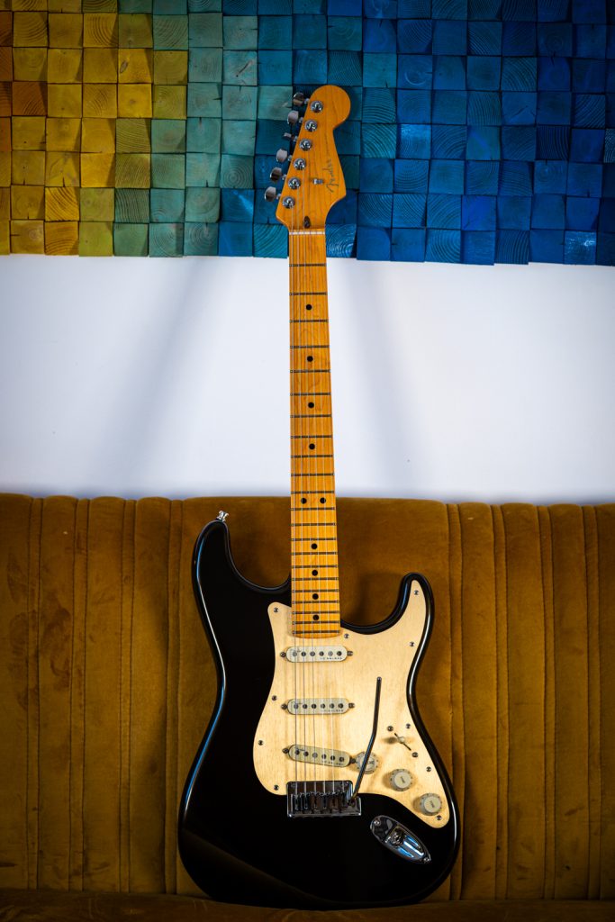 2022 Fender American Ultra Stratocaster Texas Tea