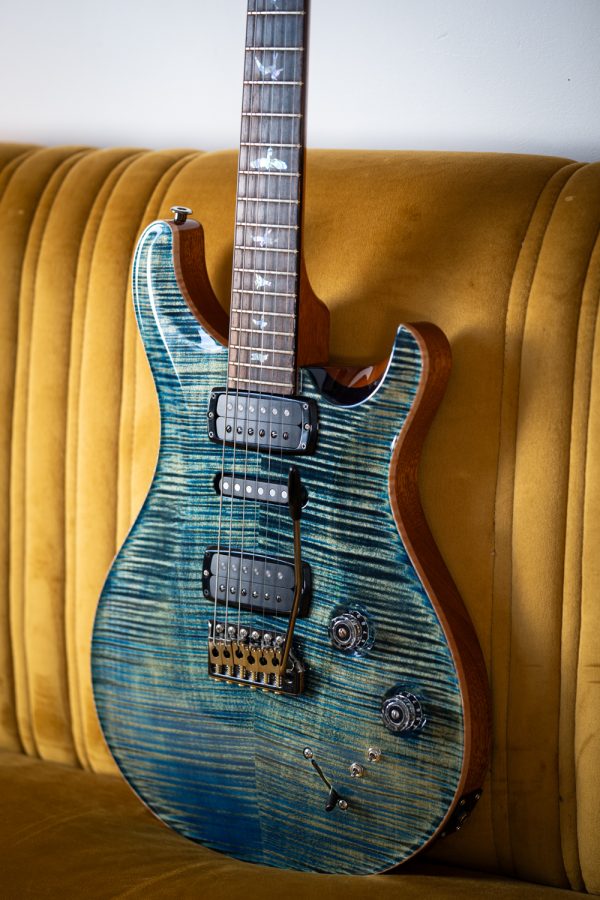 2023 PRS Modern Eagle V Wood Library - River Blue