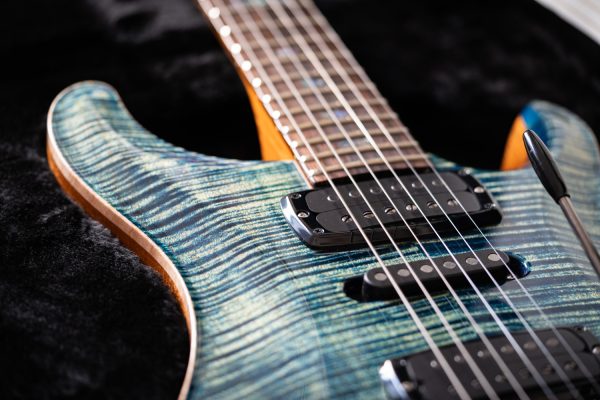 2023 PRS Modern Eagle V Wood Library - River Blue