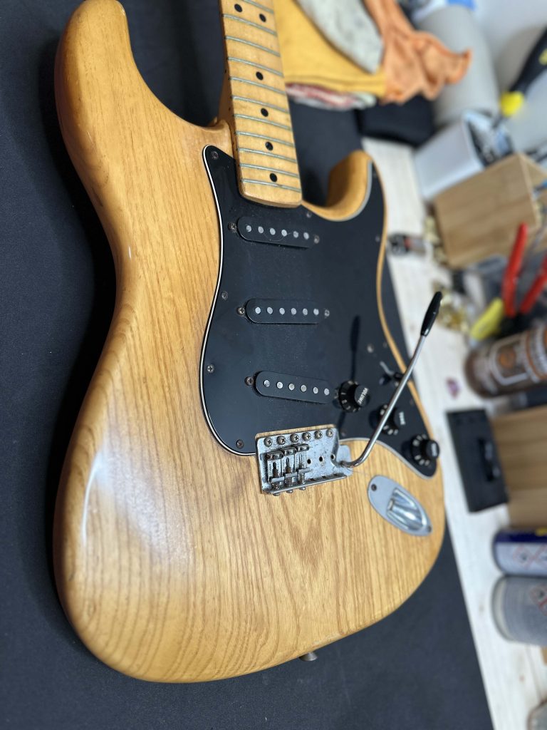 Original 1978 Fender Stratocaster guitar full setup and repair